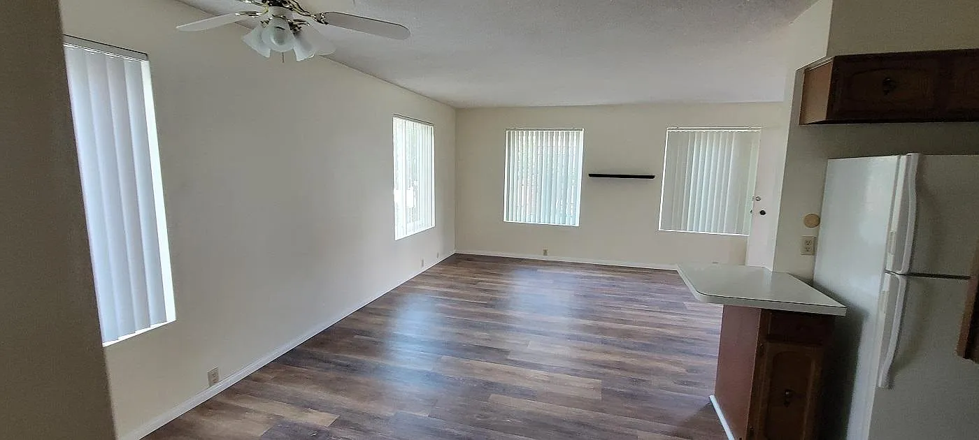2 bed, $2,595 — Photo 4