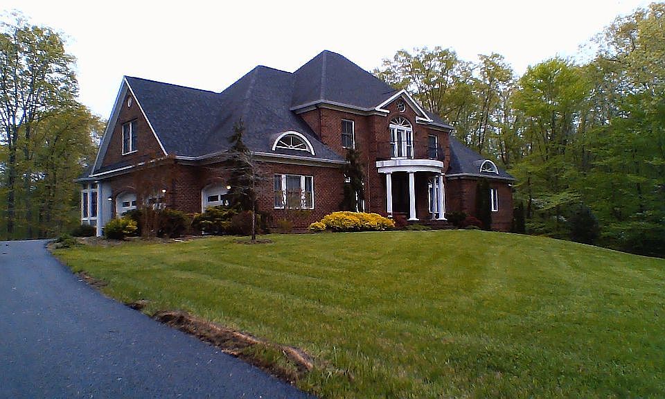2nd image of 13910 Clemerra Way