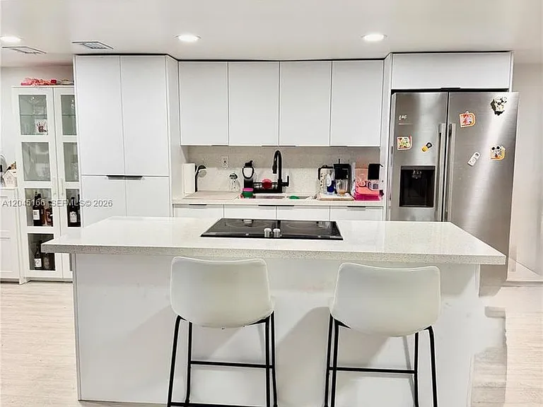 8010 NW 27th Pl — Photo 12