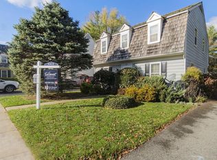 209 Meadowgate Ter, Gaithersburg, MD 20877