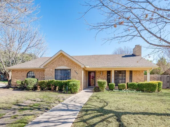 5540 Misty Meadow Dr, North Richland Hills, TX 76180