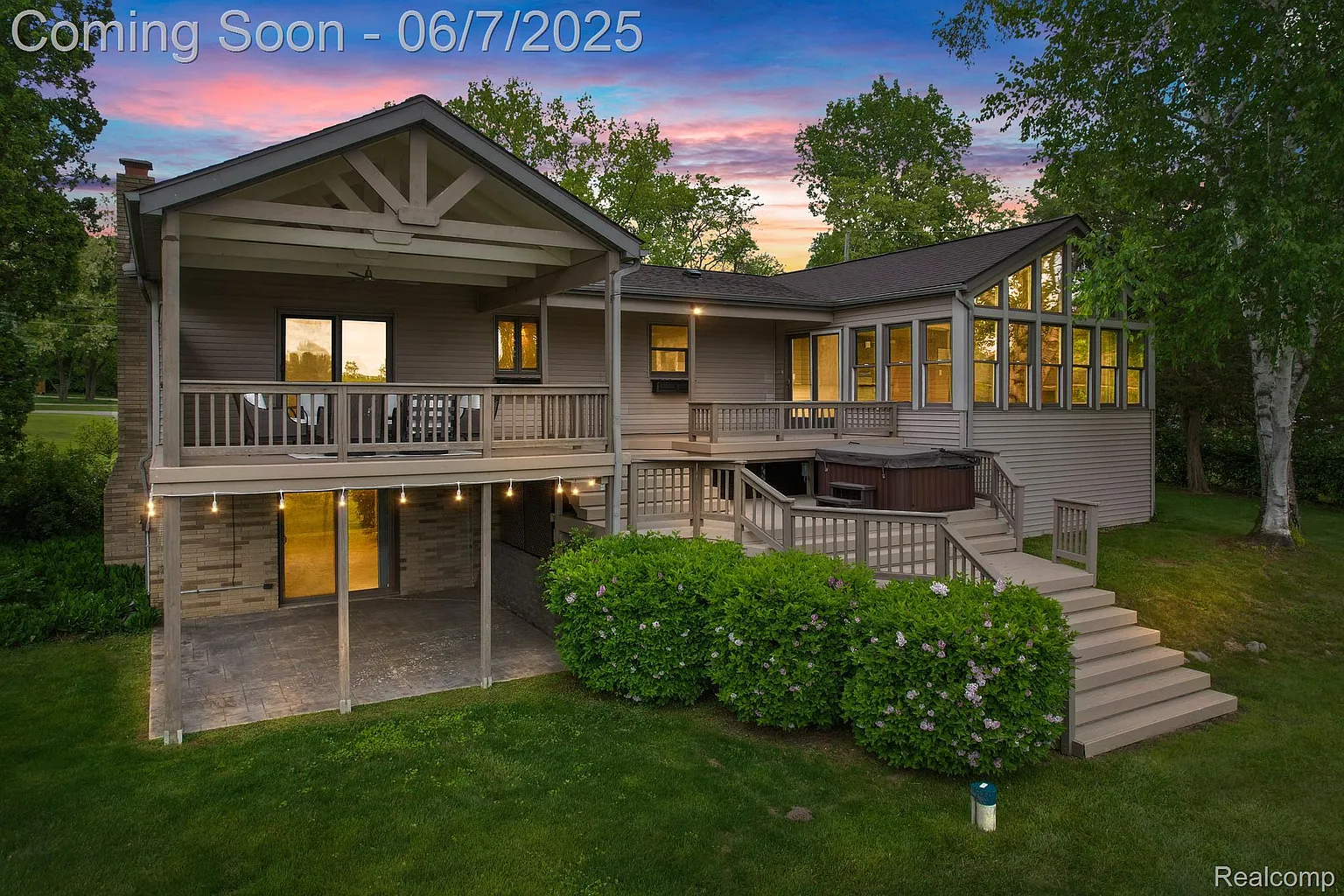 11404 Cedar Bend Dr photo 1