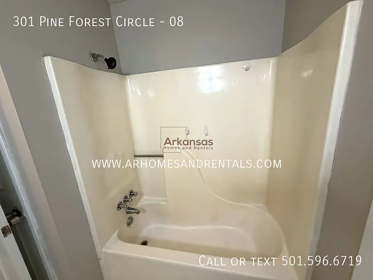 301 Pine Forest Cir #8 — Photo 10