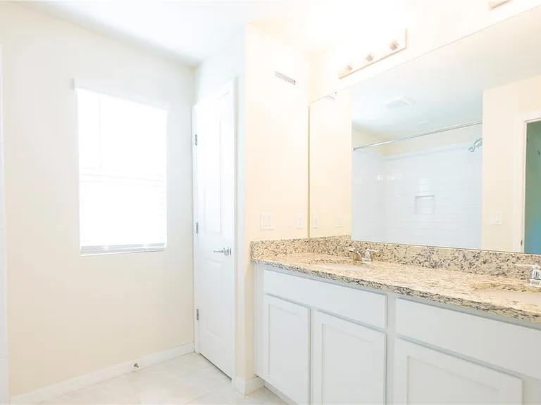 4609 Sparkling Shell Ave — Photo 59