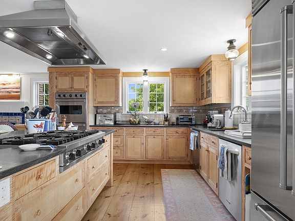 5th image of 28 Bosworth Rd
