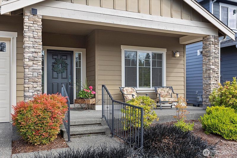 2nd image of 15380 SE 160th Place