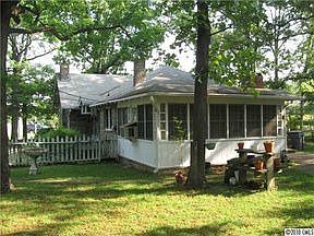2nd image of 609 Patton Ave