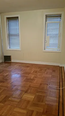 Rented by Lang Realty LLC | media 24