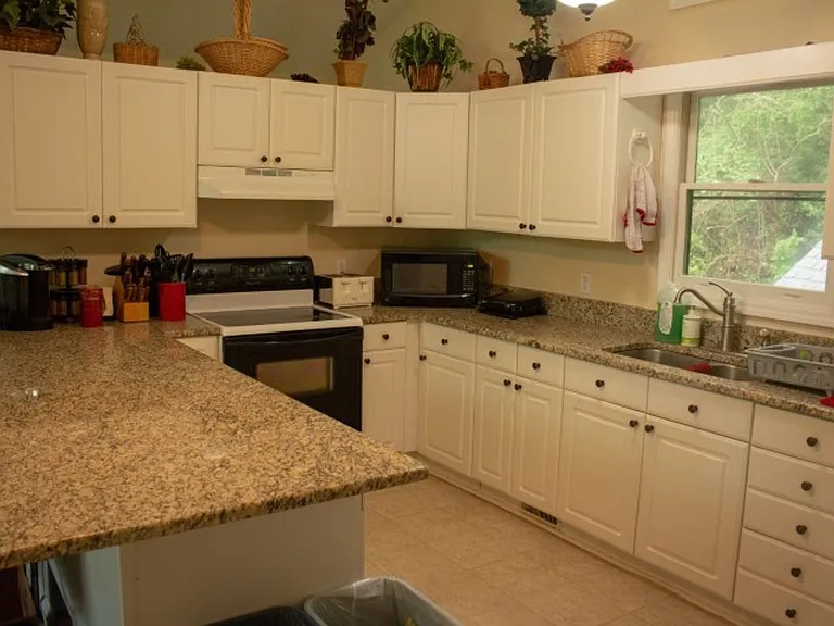 846 S Country Club Dr — Photo 19