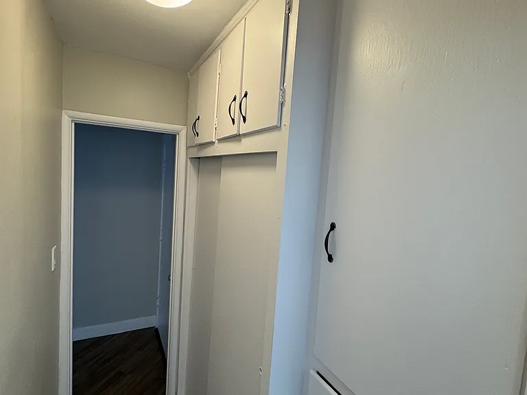 5412 Carlton Way #A — Photo 8