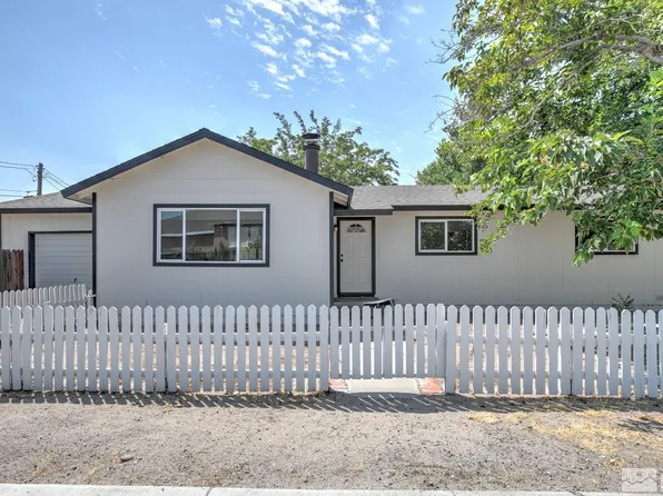 209 E Park St, Fallon, NV 89406