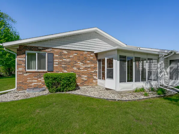 4895 Weston Ave, Kalamazoo, MI 49006