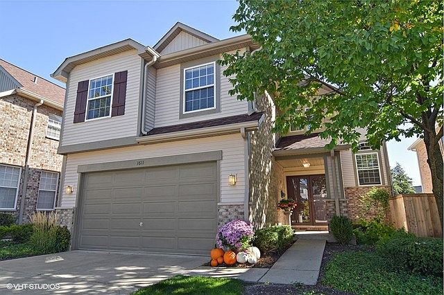 1st image of 1611 Fairfax Ln