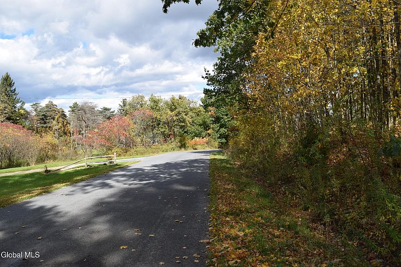 3rd image of 294 Beck Road