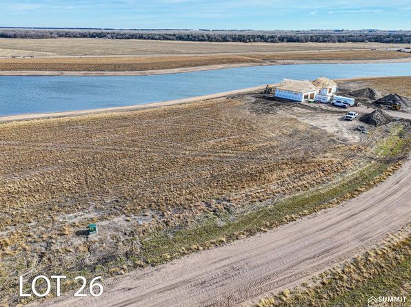 26 Bald Eagle Dr, Chapman, NE 68827
