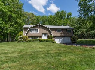 120 Coe Ave, Stratford, CT 06614