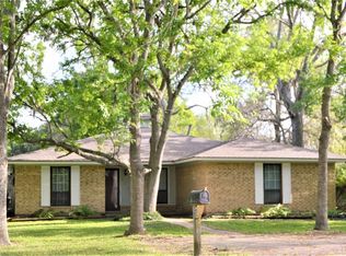 145 Sycamore St, Richwood, TX 77531