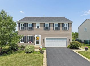13320 Bucksburn Ln, Beach Park, IL 60083