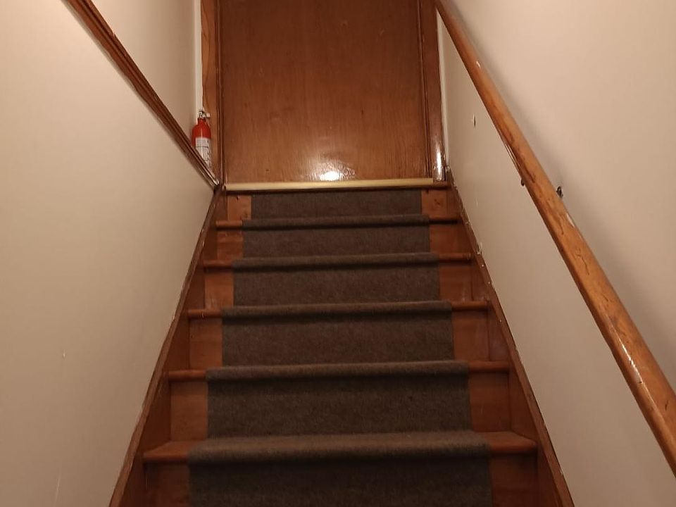 stairway to apartment
