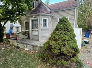 11811 Timken Ave, Warren, MI 48089