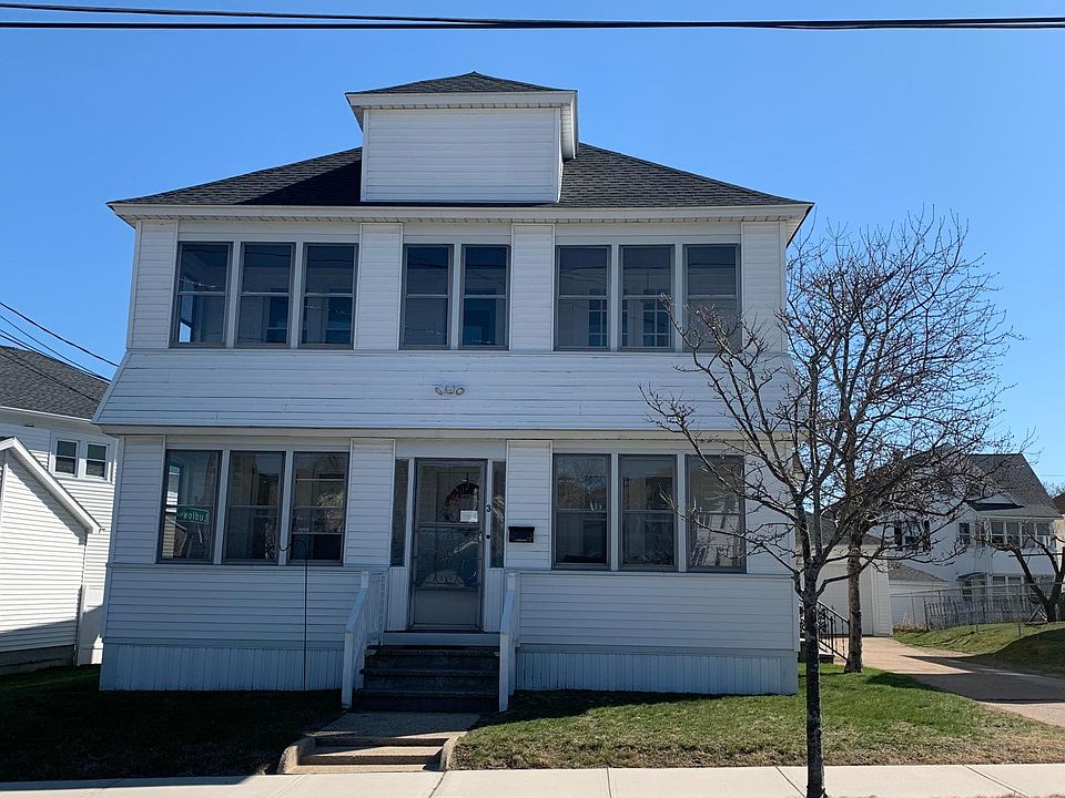 5 Devens Street, 2nd Floor, Indian Orchard