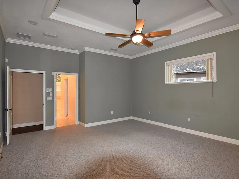 2414 SW 98th Dr — Photo 14