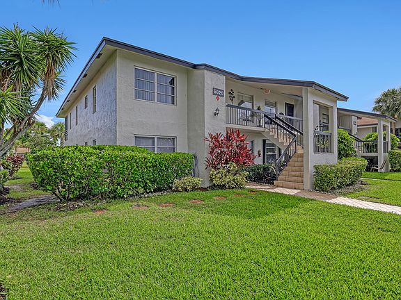 2nd image of 5620 Spindle Palm Court #E