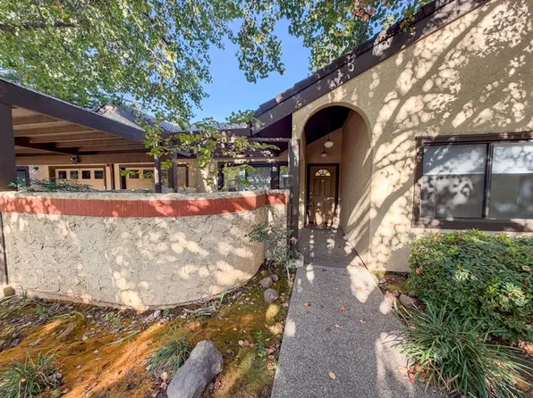 23 Sierra Lakeside Ln, Chico, CA 95928