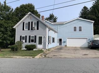 194 Judson St, Tiverton, RI 02878