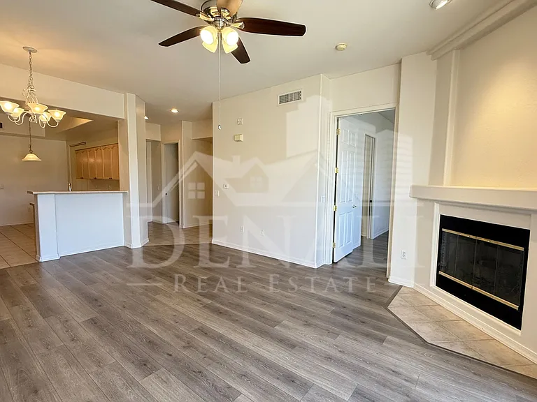3800 S Cantabria Cir #1009 — Photo 6