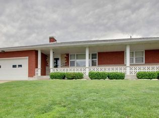 3705 Briarwood Dr, Quincy, IL 62305