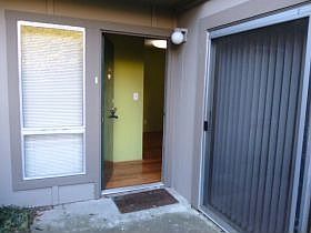 1st image of 385 Mandarin Dr APT 16
