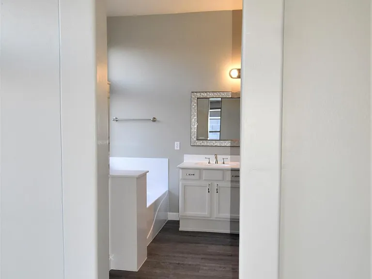 9430 W Elm St — Photo 21