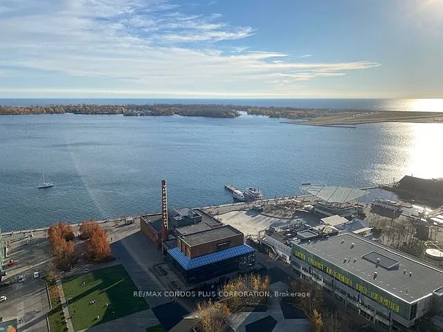 208 Queens Quay W #2908 — Photo 2