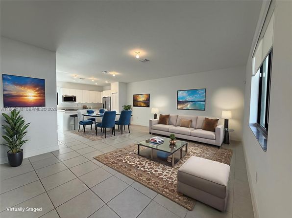 4654 NW 83rd Pkwy #4654