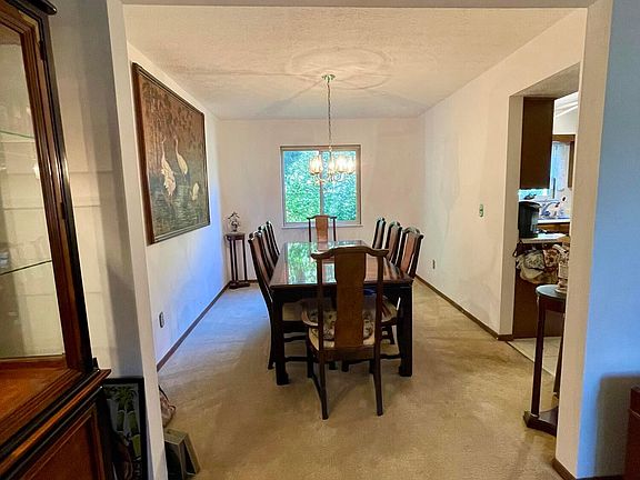 5th image of 1743 Plains Blvd
