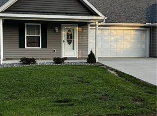 1840 Alexander Ave #701, Geneva, OH 44041