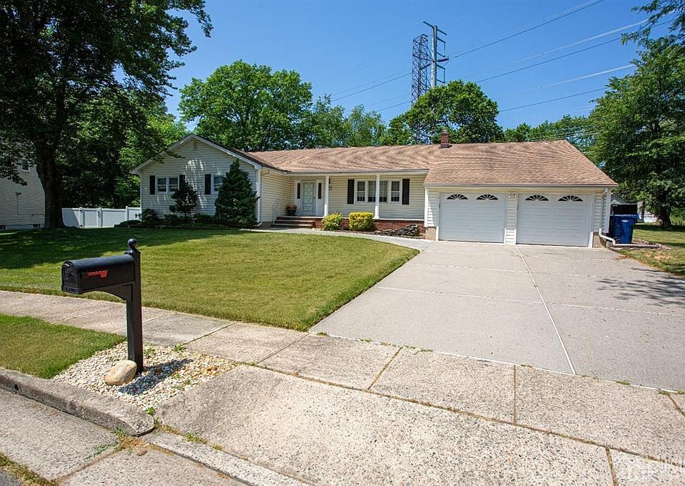1st image of 1071 Hillside Dr