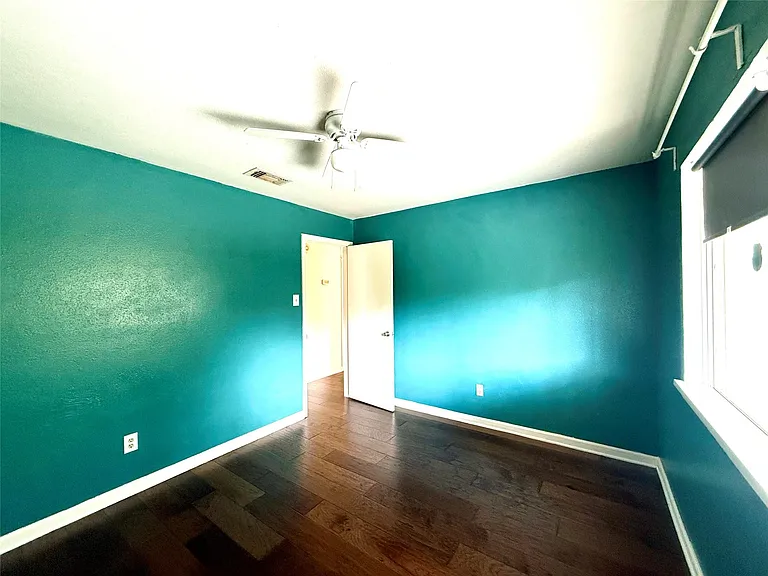 13222 Pebblewalk Cir N — Photo 24