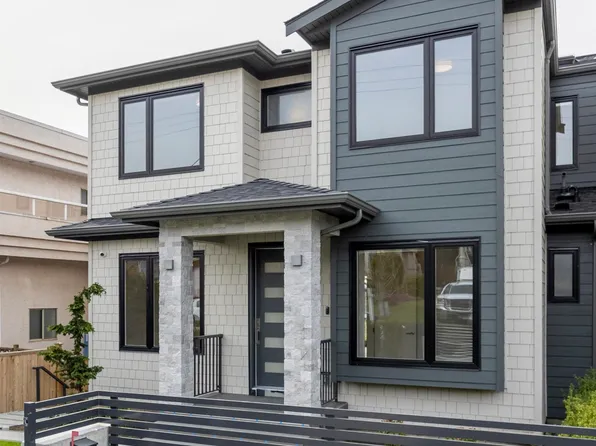 625X Kitchener St, Burnaby, BC V5B 2J4