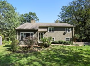 42 Hillside Dr, New Fairfield, CT 06812