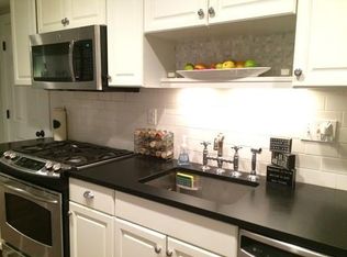 18 Garden St #9, Boston, MA 02114