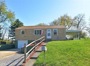 107 Hilltop Cir, Glenshaw, PA 15116