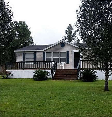 1st image of 17098 Caroline Dr