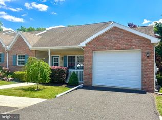 43 Ellen Cir, Pottstown, PA 19464
