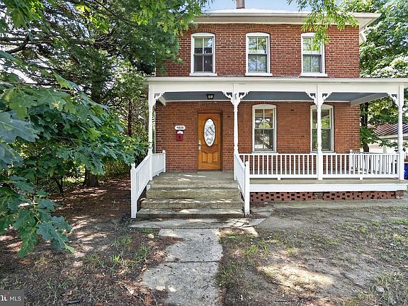 2nd image of 4806 Wilson Blvd