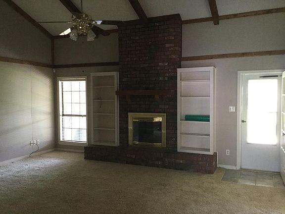 2nd image of 403 Tony Dr
