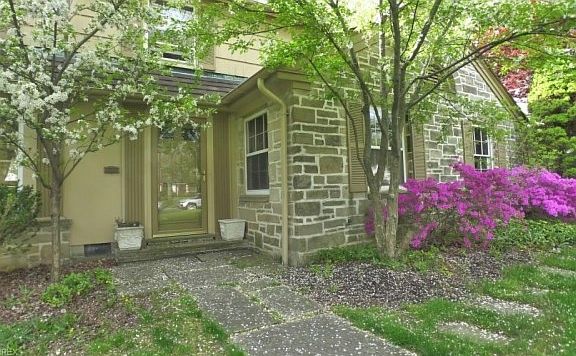 2nd image of 17 Lyman Cir