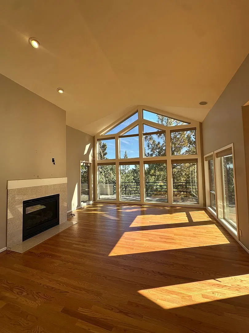 Unique 5-Bedroom Bend Home with Mountain Views & Separate Lower-Level Living Space! — Photo 1