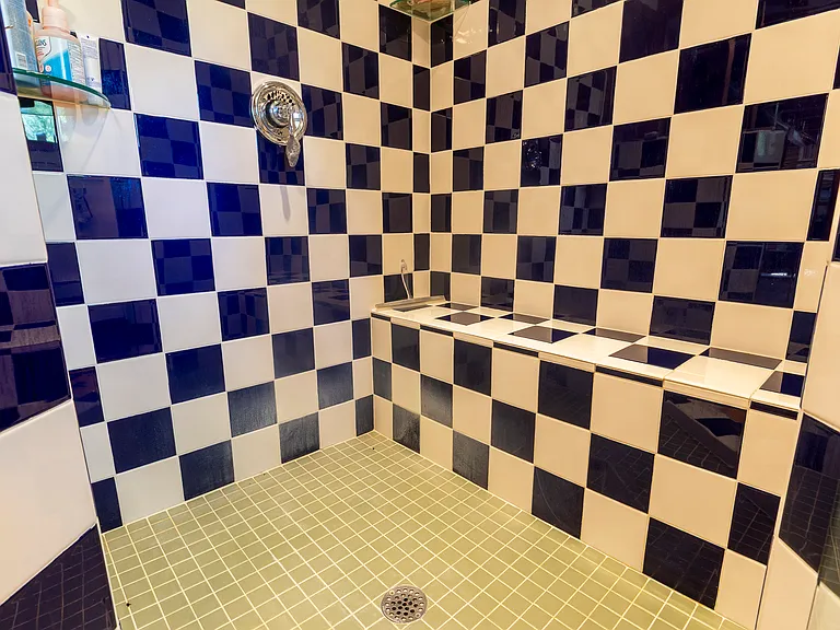 109 Cross Cut Ln — Photo 32